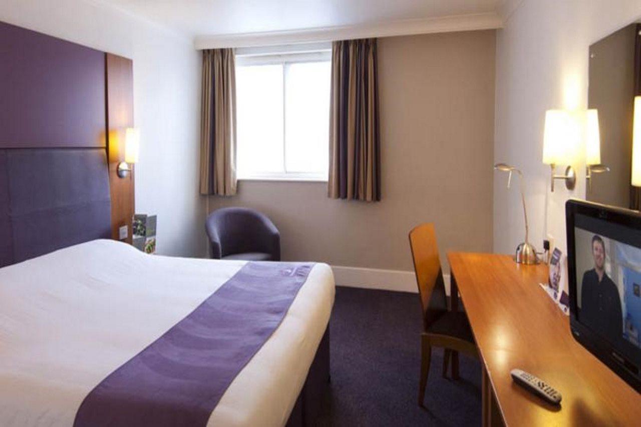Premier Inn Liverpool City Bagian luar foto