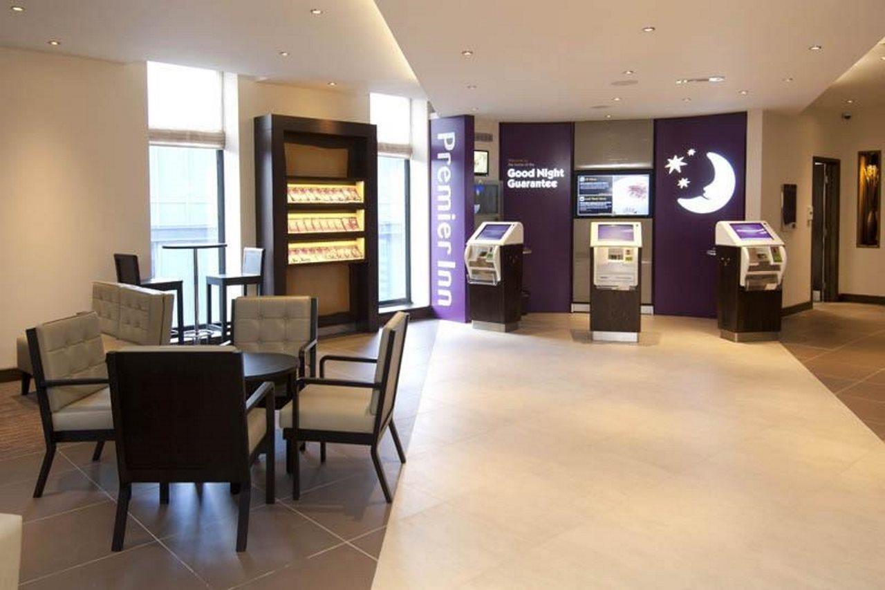 Premier Inn Liverpool City Bagian luar foto
